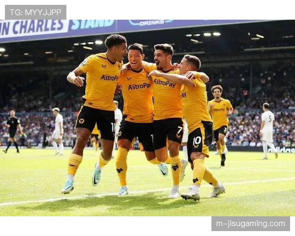 狼队防线连续送点，帕尔默点球双响