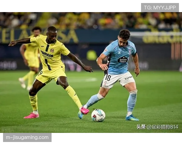 比利亚雷亚尔vs莱万特实时比分1-0，主队占据优势